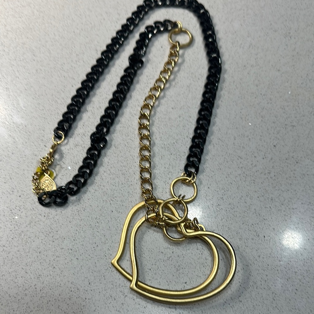 Chic Black and Gold Heart Necklace